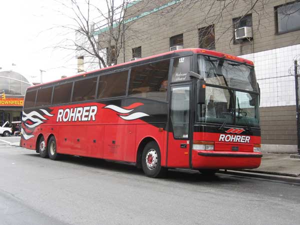 乘坐大巴車候車時的需注意哪些事項?